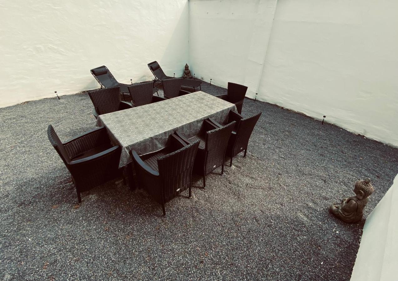 Traumhaftes 1-Zi Apartment Mit Gartennutzung Naehe Krefeld Hbf エクステリア 写真