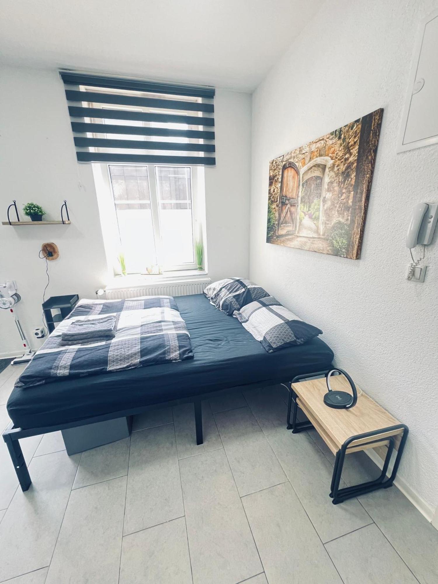 Traumhaftes 1-Zi Apartment Mit Gartennutzung Naehe Krefeld Hbf エクステリア 写真